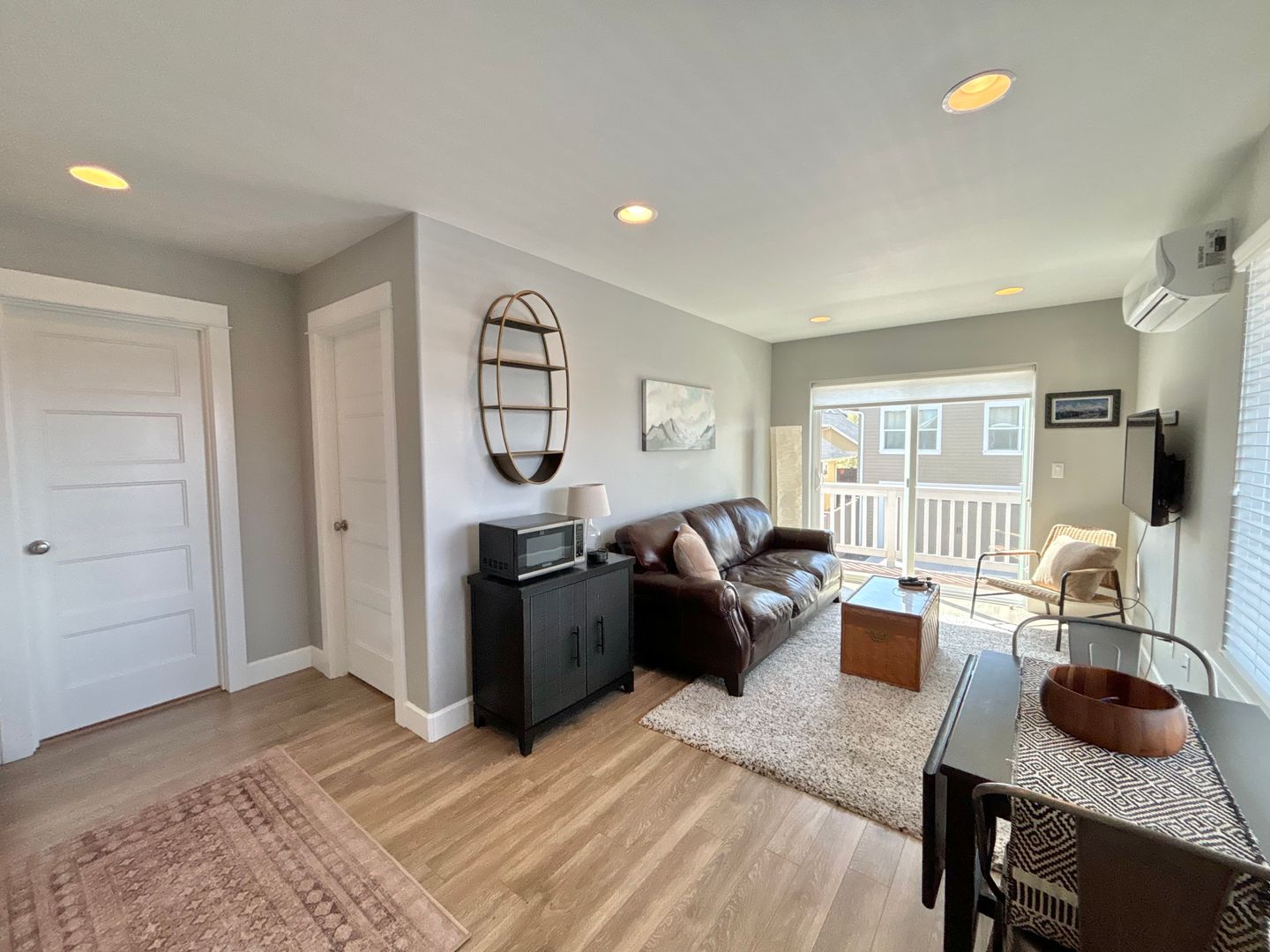 647 NE Vail Ln ADU Utopia Management